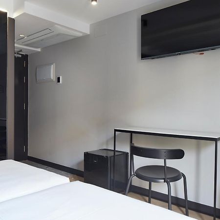 פמפלונה Hostal Espoz Y Mina מראה חיצוני תמונה