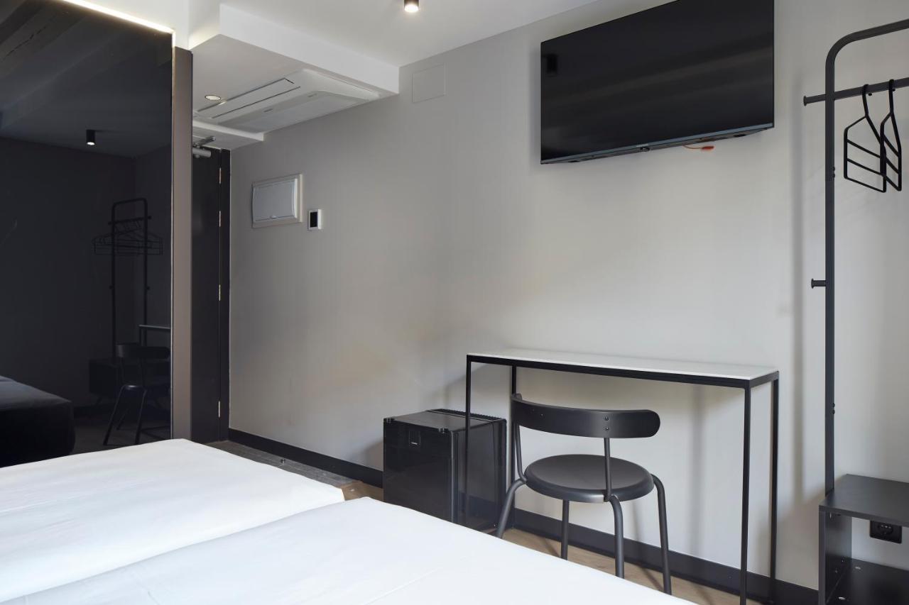 פמפלונה Hostal Espoz Y Mina מראה חיצוני תמונה